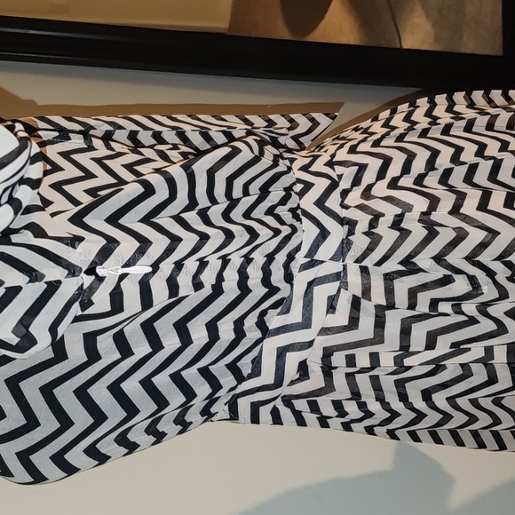 Mini Dress - Picture 4 of 4